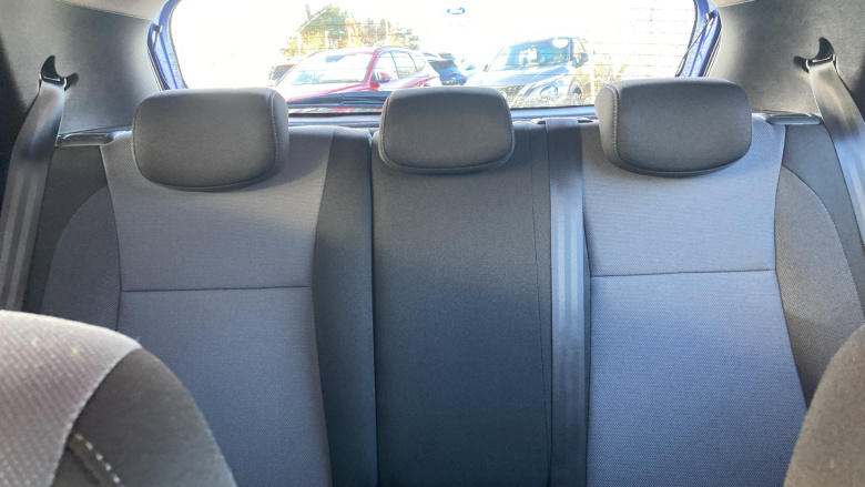 Hyundai i20 1.2 MPi S Connect 5dr Petrol Hatchback